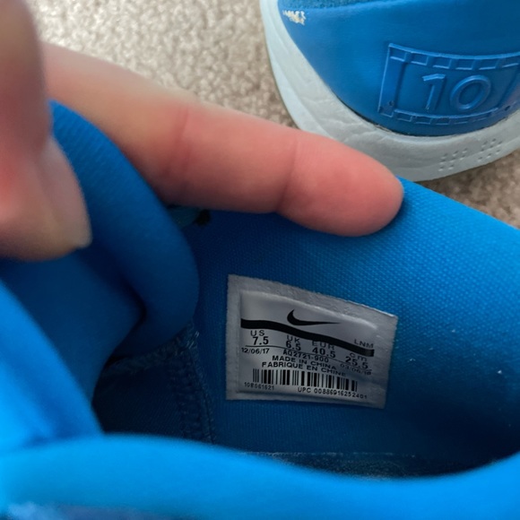 Nike Kobe A.D. Mid sneaker 2018 ‘DeMar DeRozan’ PE model size 7.5 - Picture 4 of 5